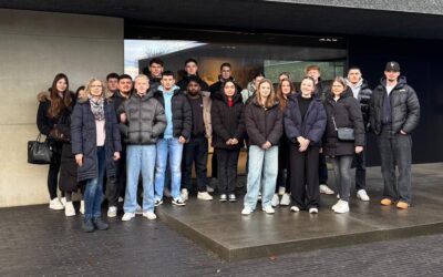 Angehende Kaufleute für Groß- und Außenhandelsmanagement besuchten Betriebe